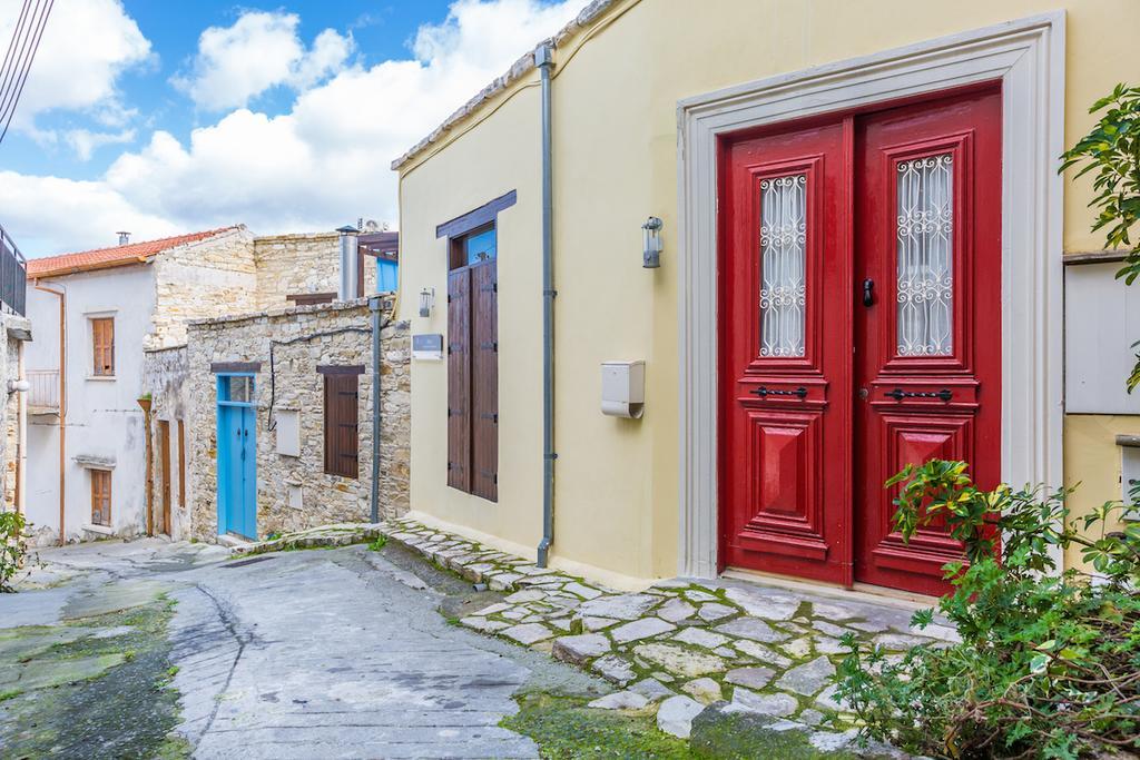 Redblue Door Two Traditional Listed Houses Pano Lefkara Buitenkant foto